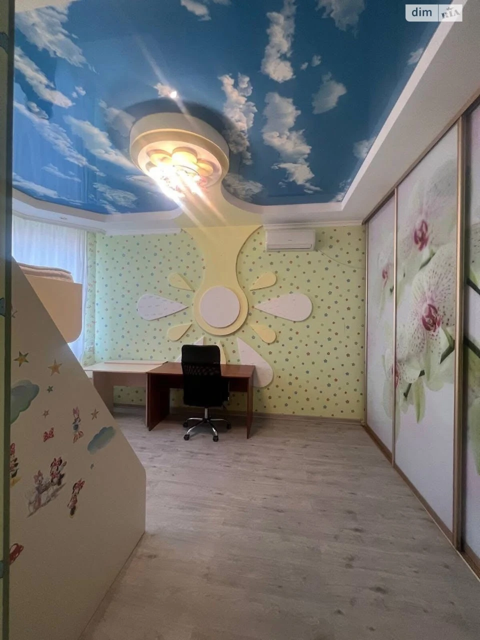 Продаж Квартира Приморський