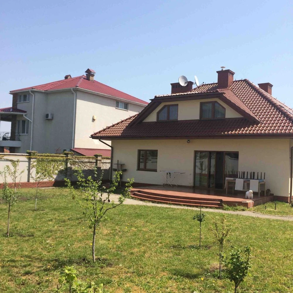 Продам дом в Совиньоне-2 под реконструкцию, 10 соток, есть п