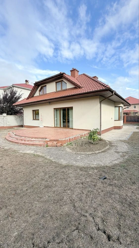 Продам дом в Совиньоне-2 под реконструкцию, 10 соток, есть п