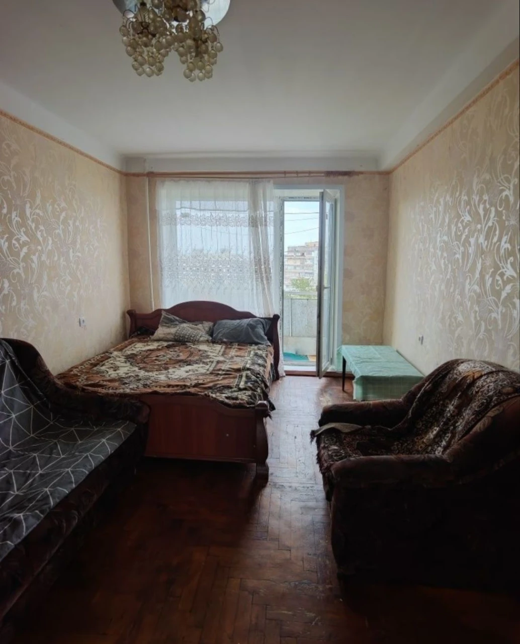 Продается 1 комнатная квартира 8/9 этаж, пр. Юбилейный Бабур