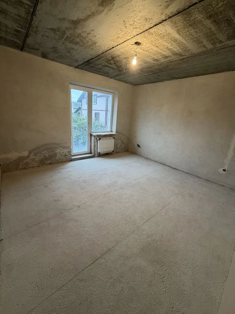 Можна під Постанови! Продаж 3 кімнатної квартири по вул. Біл