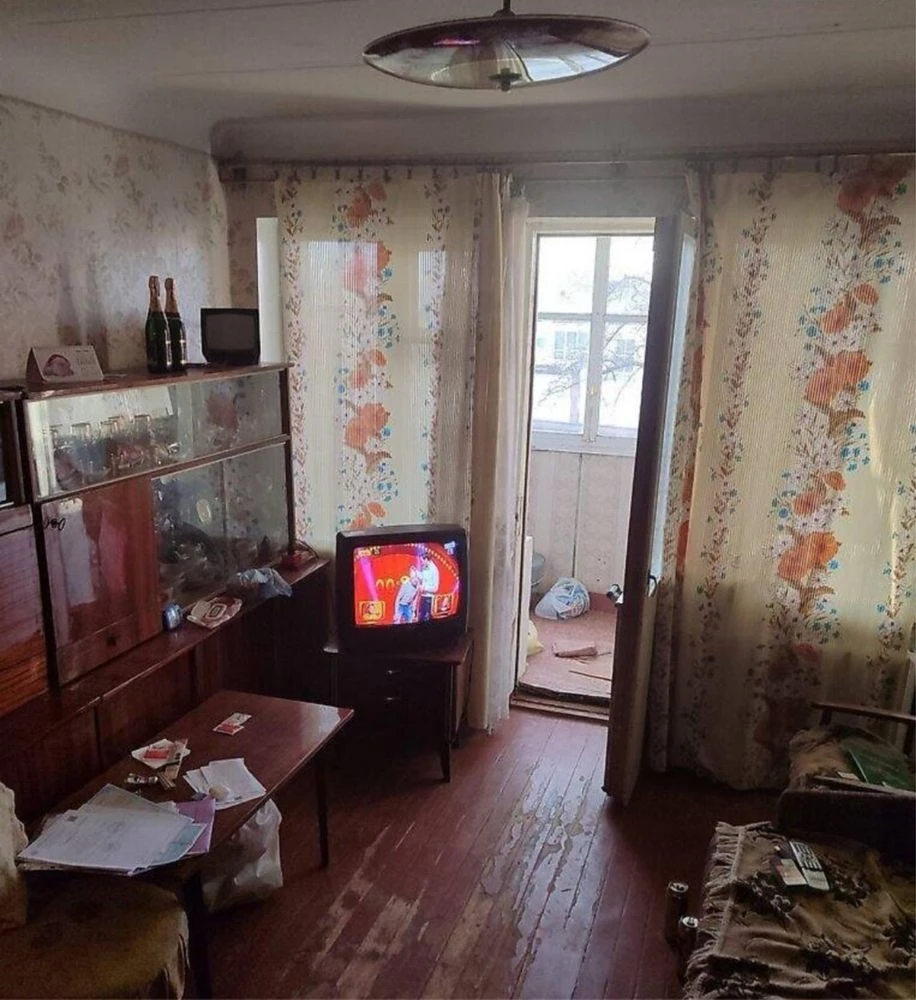 Продам 1-кімнатну на Зигіна  38м2