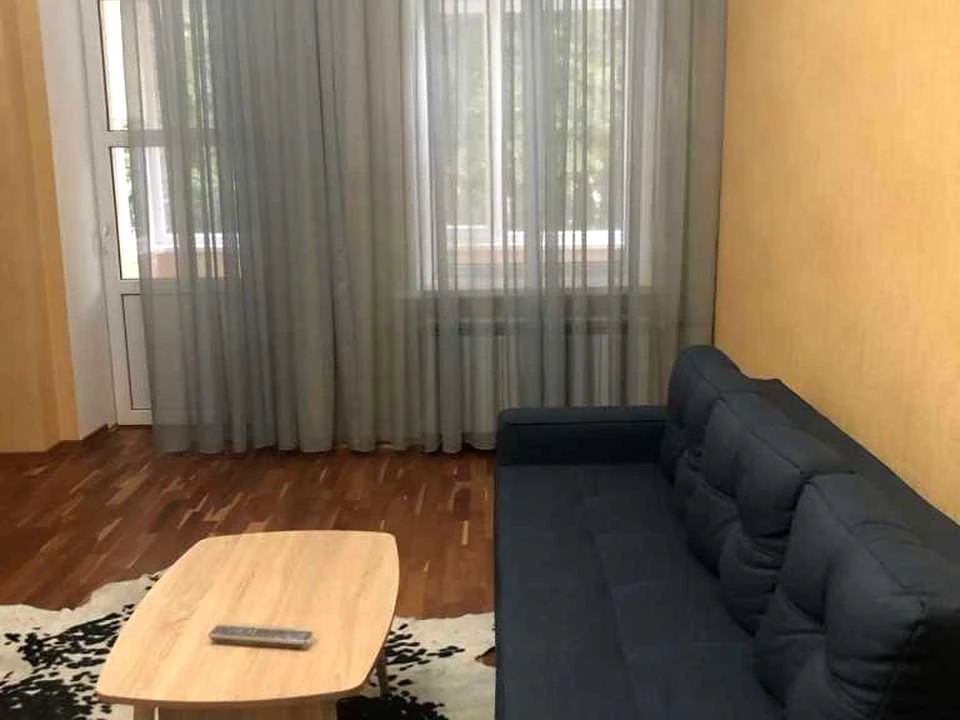 Квартира. Полтава, Конституції вул.