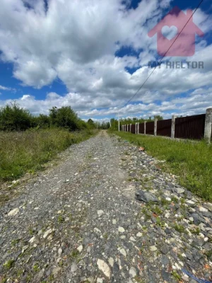 Продаж двох суміжних земельних ділянок, вул. Чешська Липа