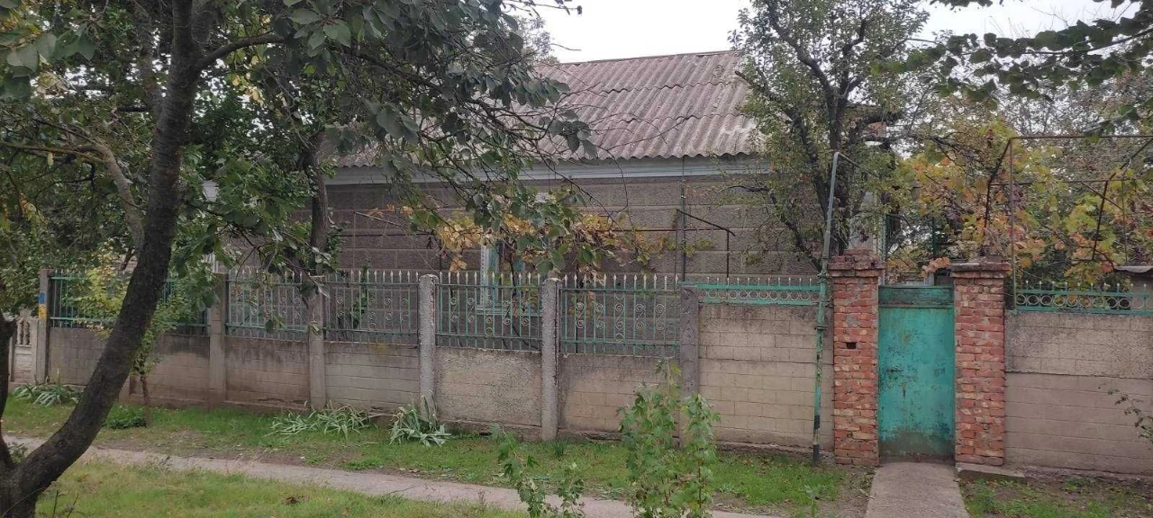 Продажа дома в Корабельном районе .