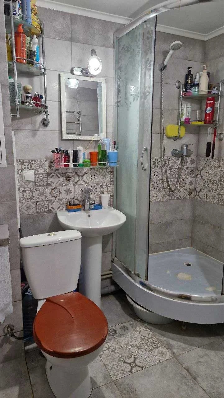 Продаж 1 кімнатної квартири на Жадова