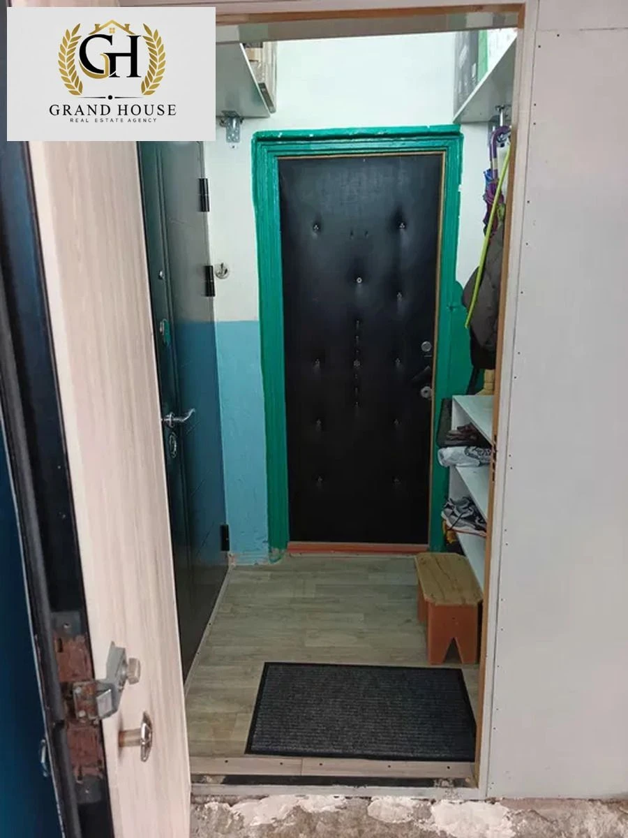 Продам двокімнатну квартиру по вулиці Юрія Коваленка.