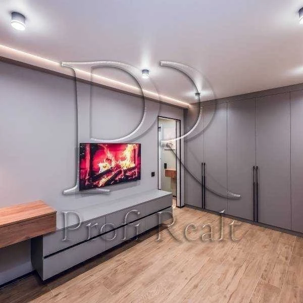 1-room apartment for sale 28 m², Volodymyr Salskyi St.