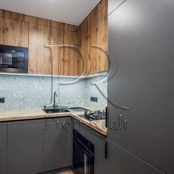 1-room apartment for sale 28 m², Volodymyr Salskyi St.