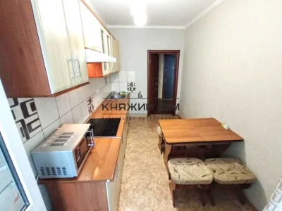 Квартира. Київ, Дніпровська набережна вул.