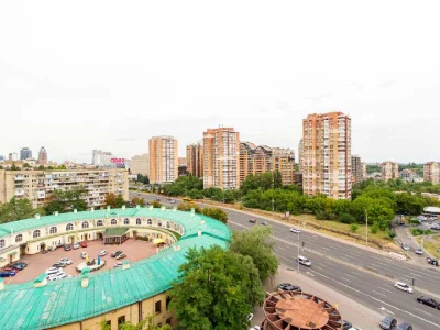 Квартира. Київ, Лесі Українки бульв.