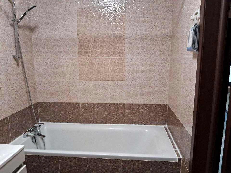 Квартира. Київ, Миколи Ушакова вул.
