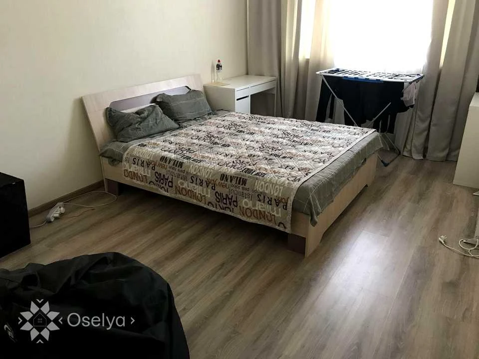 Квартира. Київ, Саперне Поле вул.