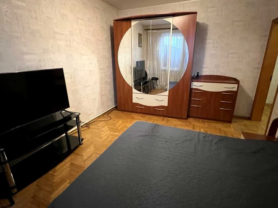 Квартира. Київ, Бориса Гмирі вул.