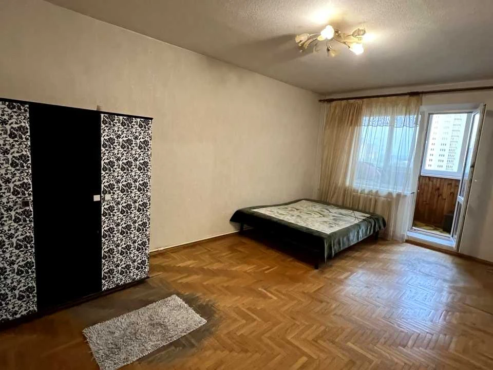 Квартира. Київ, Бориса Гмирі вул.