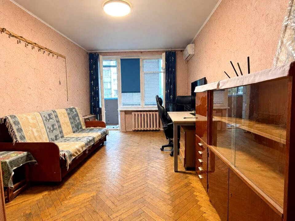 Квартира. Київ, Лісовий просп.