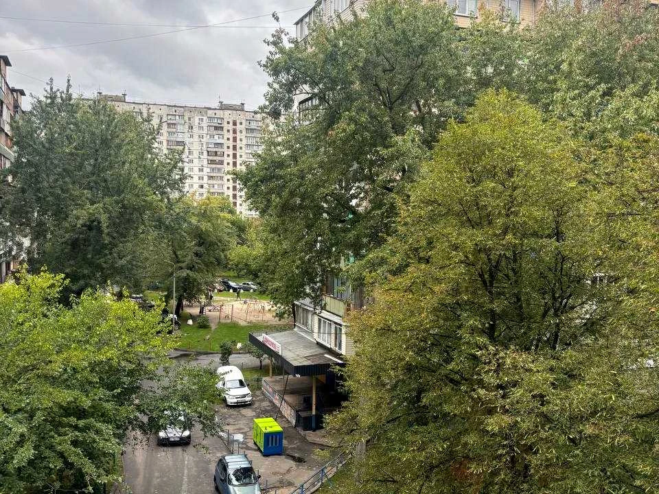 Квартира. Київ, Лісовий просп.
