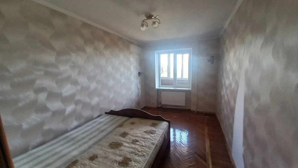 Продаж 2 кімн.квартири в районі 700 річчя