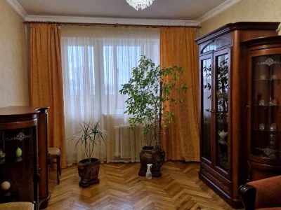 Квартира. Київ, Ольжича вул.