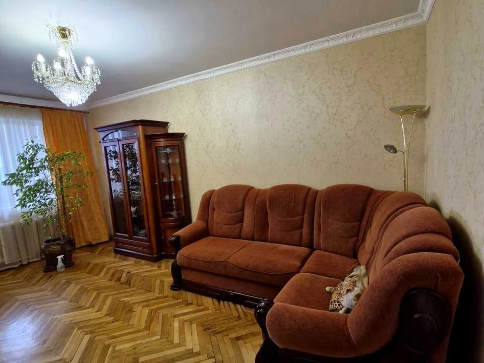 Квартира. Київ, Ольжича вул.