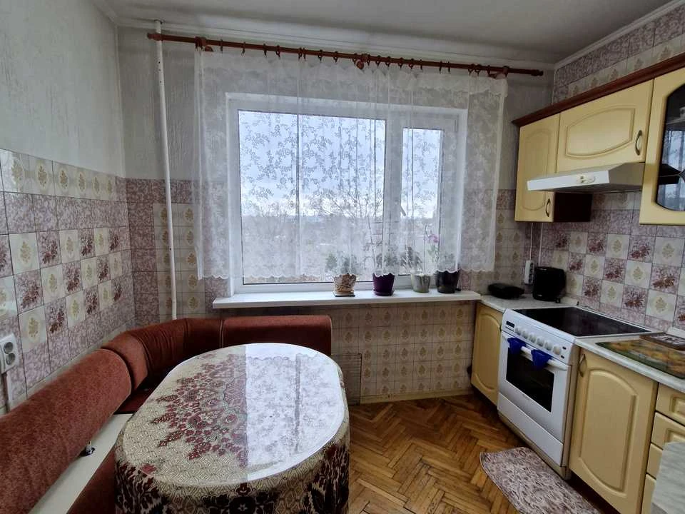Квартира. Київ, Ольжича вул.