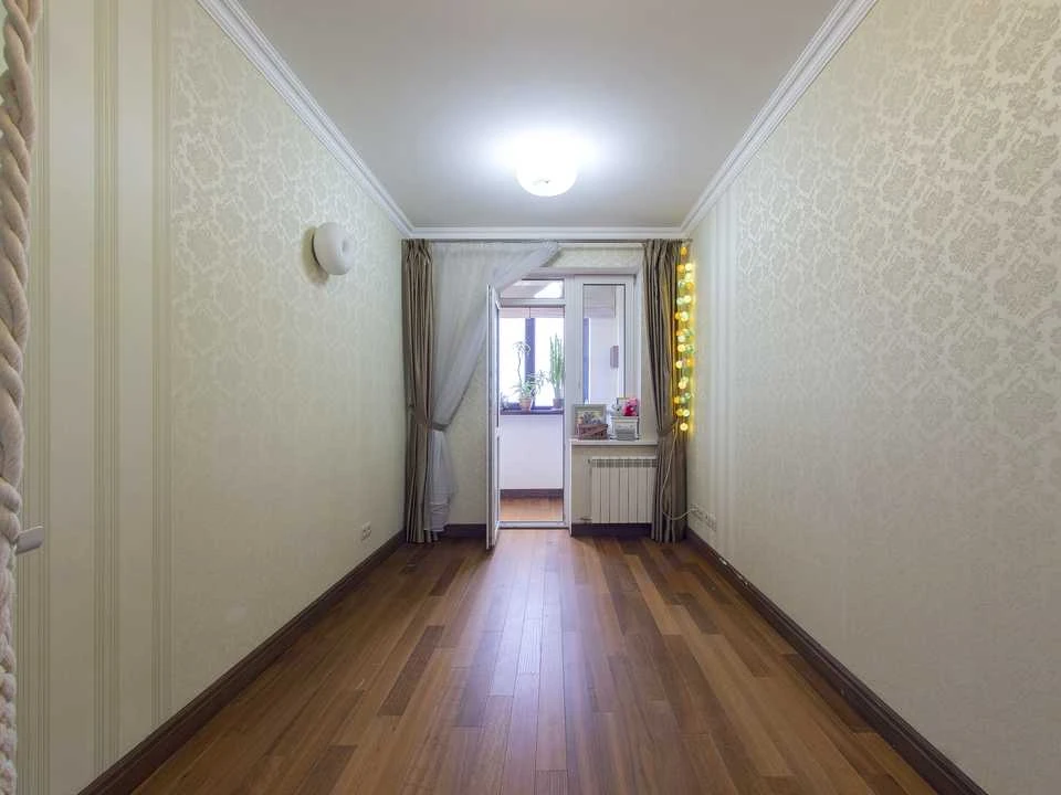 Квартира. Київ, Кадетський Гай вул.