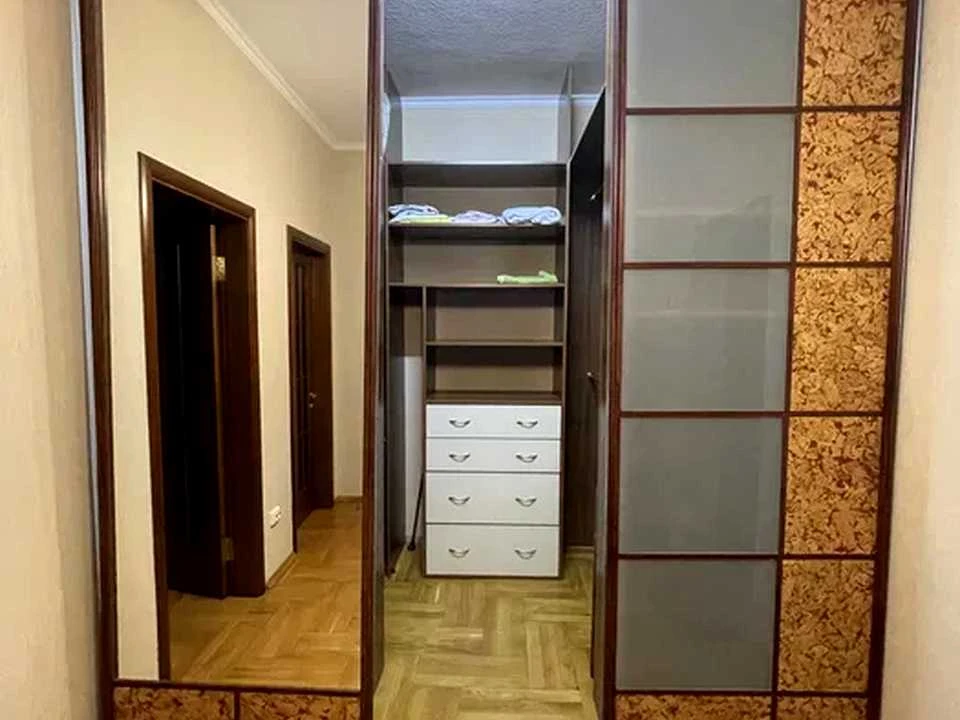 Квартира. Київ, Шота Руставелі вул.