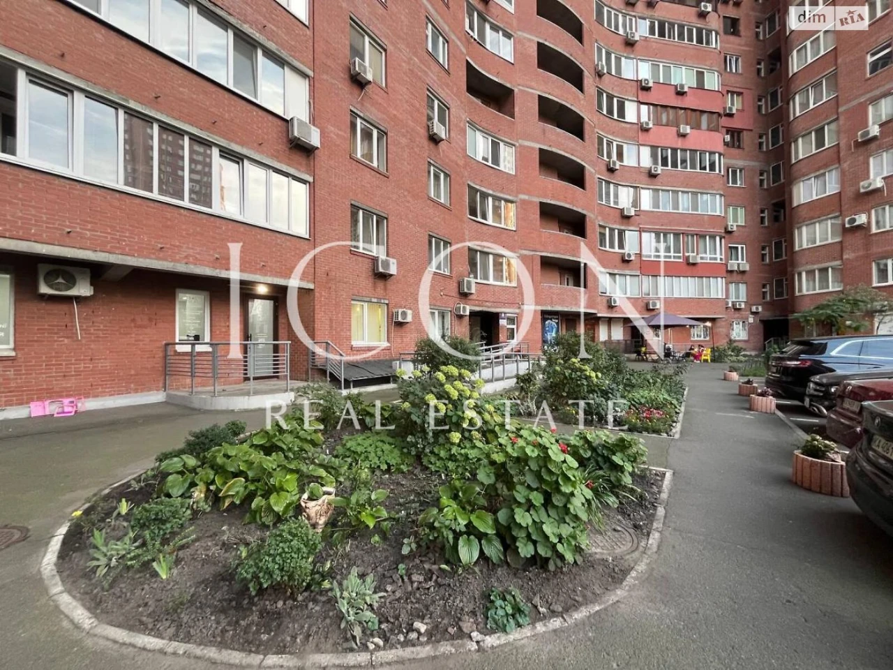 Продаж Квартира Дарницький