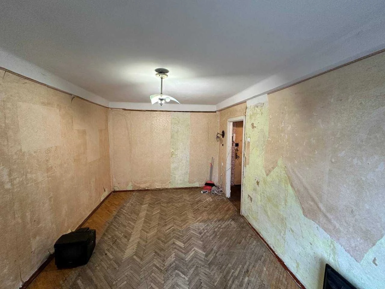 Продам 1-к квартиру. вул. Мрії 20Г. Власник