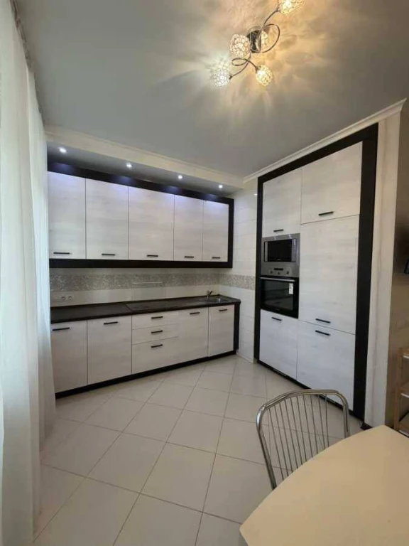 Продам 1-к квартиру Київ, Дарницький, Анни Ахматової вул, 22