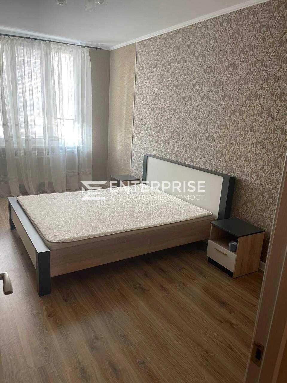 Продаж 2к квартири з ремонтом  пр.Ясинуватський  Держ.програ