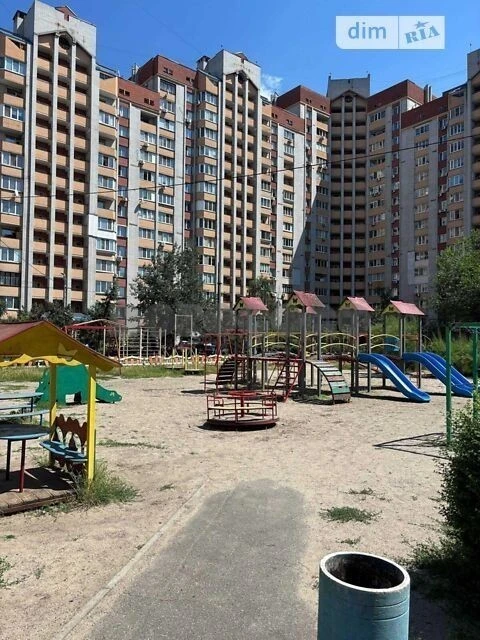 Продаж 2к квартири 55.8 кв. м на вул. Алма-Атинська 39 • ID