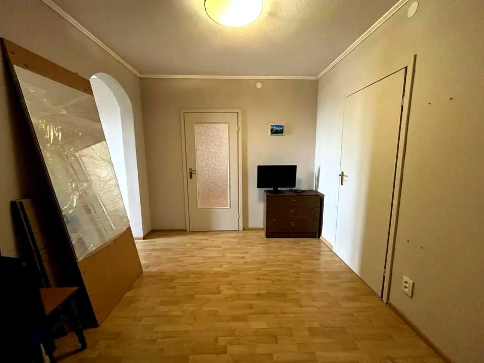 Квартира. Київ, Феофіла Яновського вул.