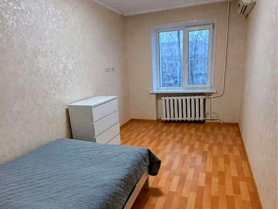 Квартира. Дніпро, Олександра Поля вул.