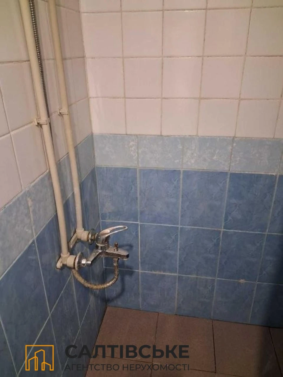 АО-5831 Продам гостинку 23м2 на Салтовке Академика Павлова 6