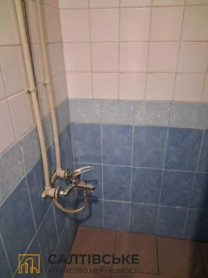 АО-5831 Продам гостинку 23м2 на Салтовке Академика Павлова 6