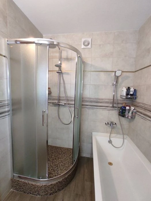 Residential complex Krister Grad, Danchenko 3, Retroville, Vinohradar