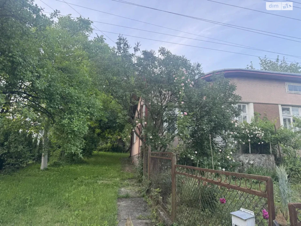 Продаж Дім