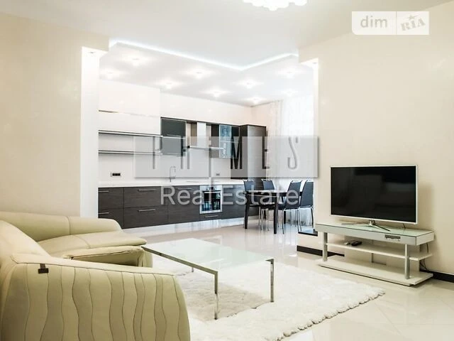 Sale of 3-room apartment 84.7 sq. m. on Andriy Verkhoglyada st. 3 •