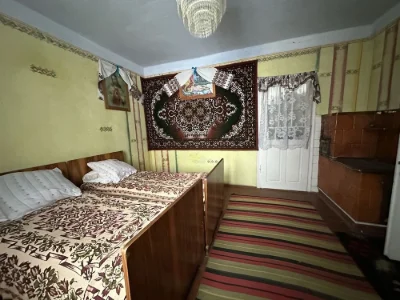Продається будинок  поблизу м.Стебника (с.Доброгостів)