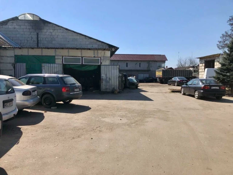 Комерція під бізнес , 32 соток
