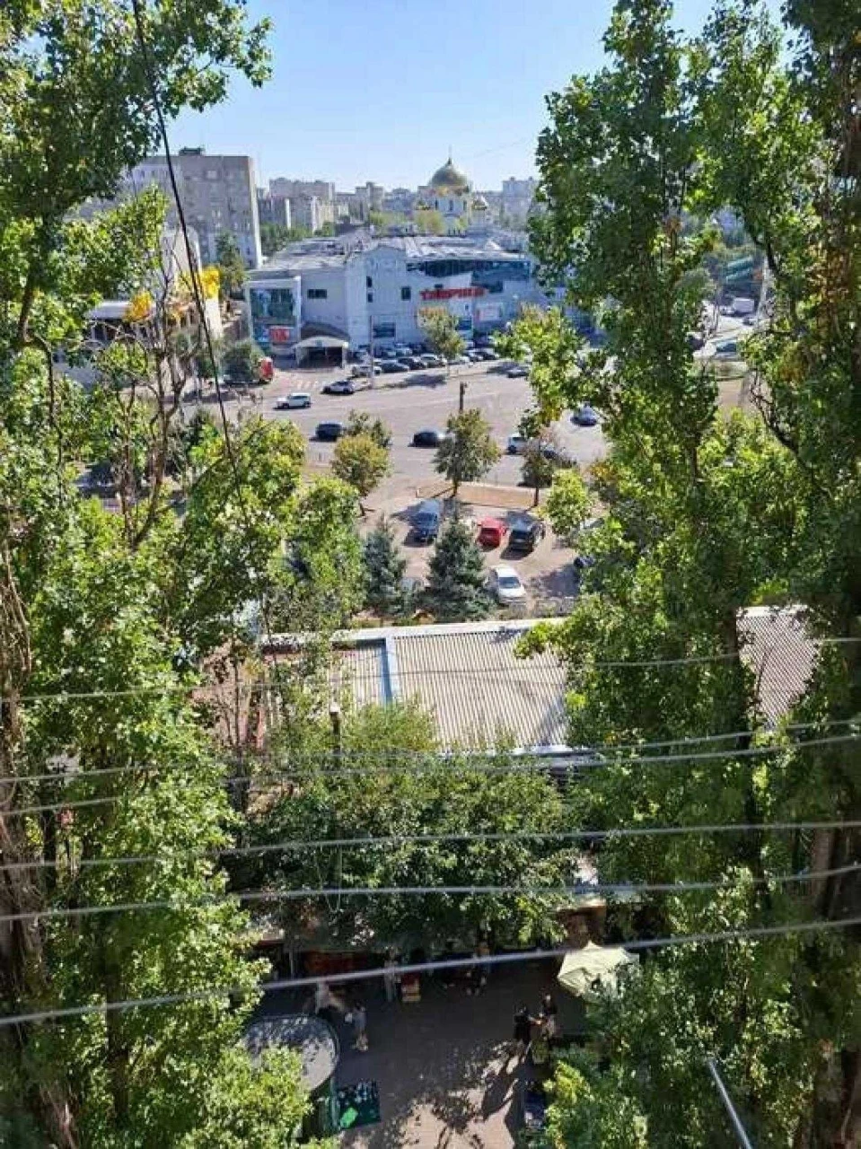 3к 59,2 м² на Таїрова, якісний ремонт, центр, три вікна у дв