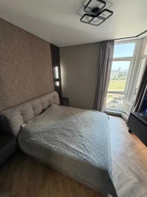 1к 42 м² у ЖК 68 Жемчужина, ремонт, меблі й техніка