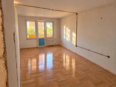 2к 42,9 м² на Черемушках під ремонт, 35 000 $, нові вікна