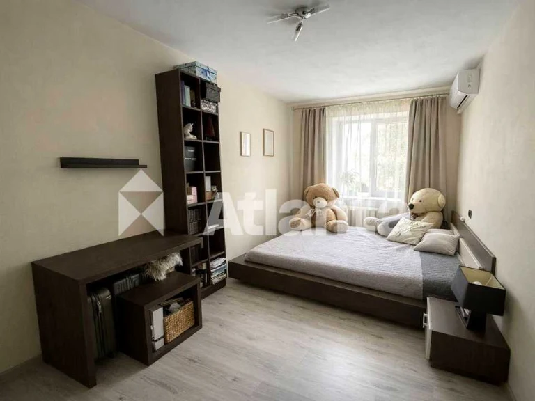Квартира. Одеса, Решата Аметова вул.