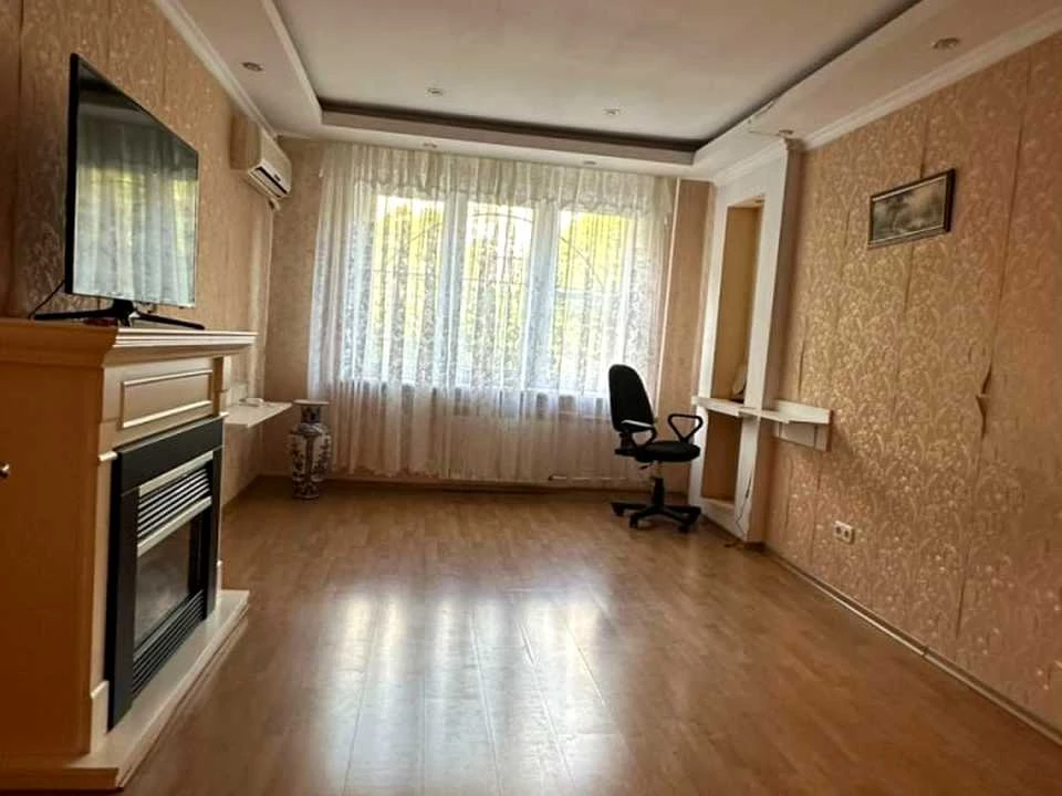 Квартира. Одеса, Євгена Чикаленка вул.