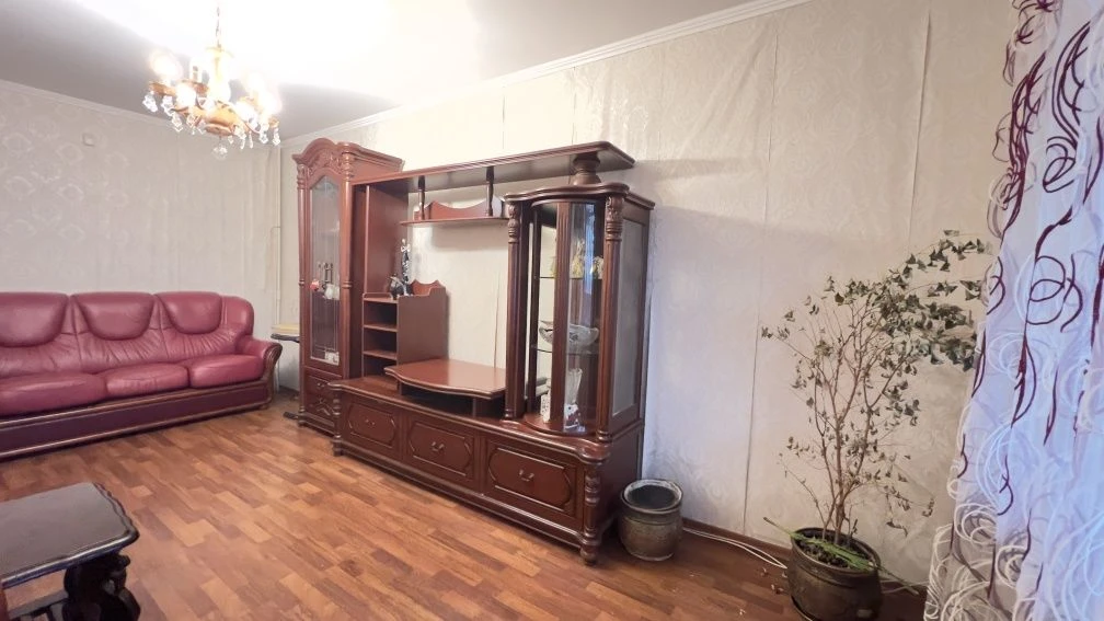 Продам 2-комнатную квартиру на Таирова