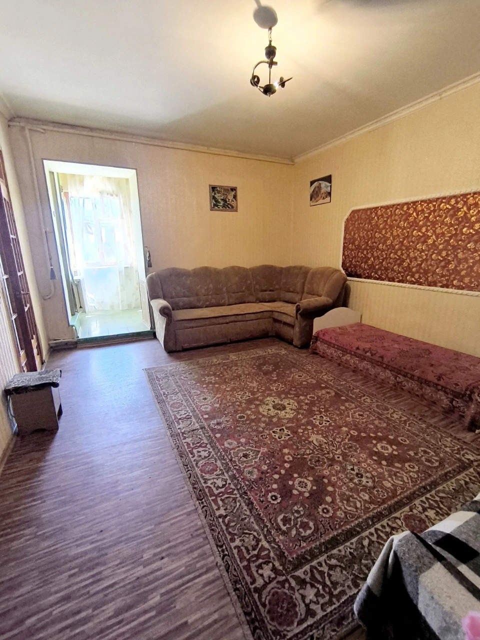 Продам свою 2-комнатную  квартиру Молдаванка, рядом  парк, ц