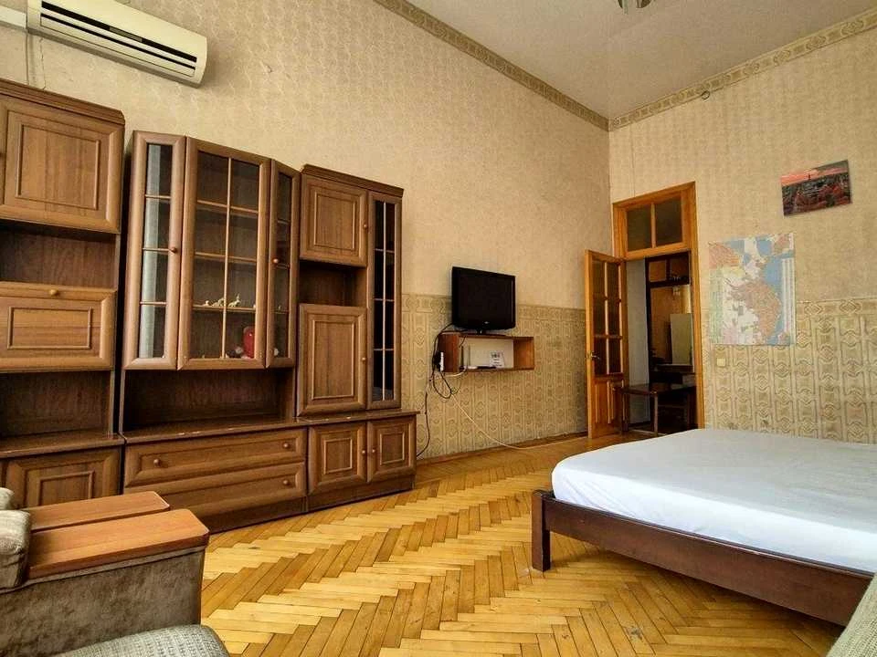 Квартира. Одеса, Тираспольська вул.