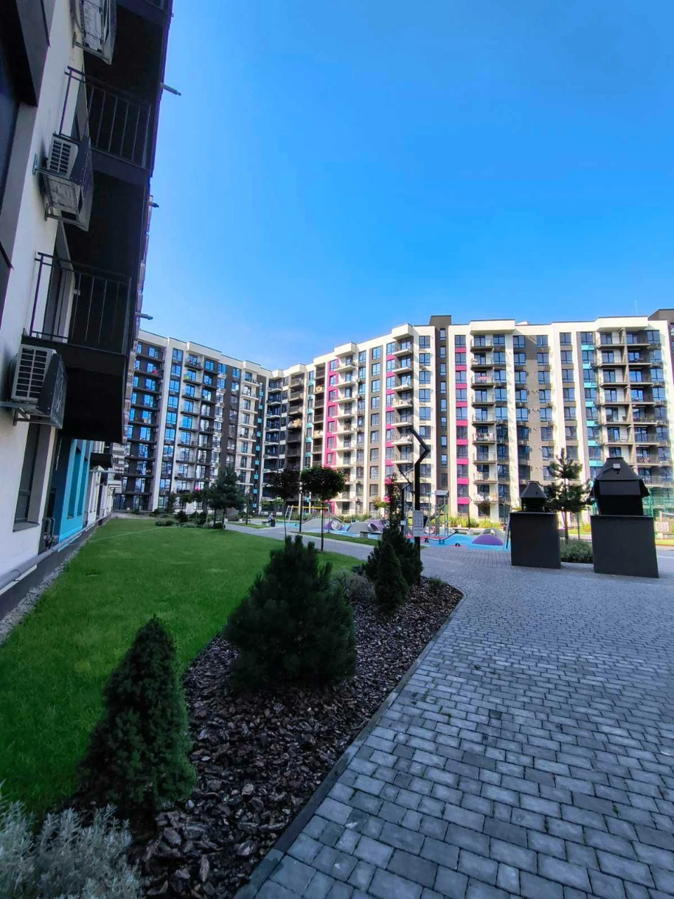 Продаж акційної однокімнатної квартири від надійного забудов